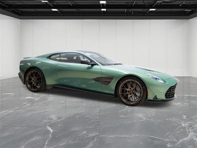 2025 Aston Martin Vanquish V12