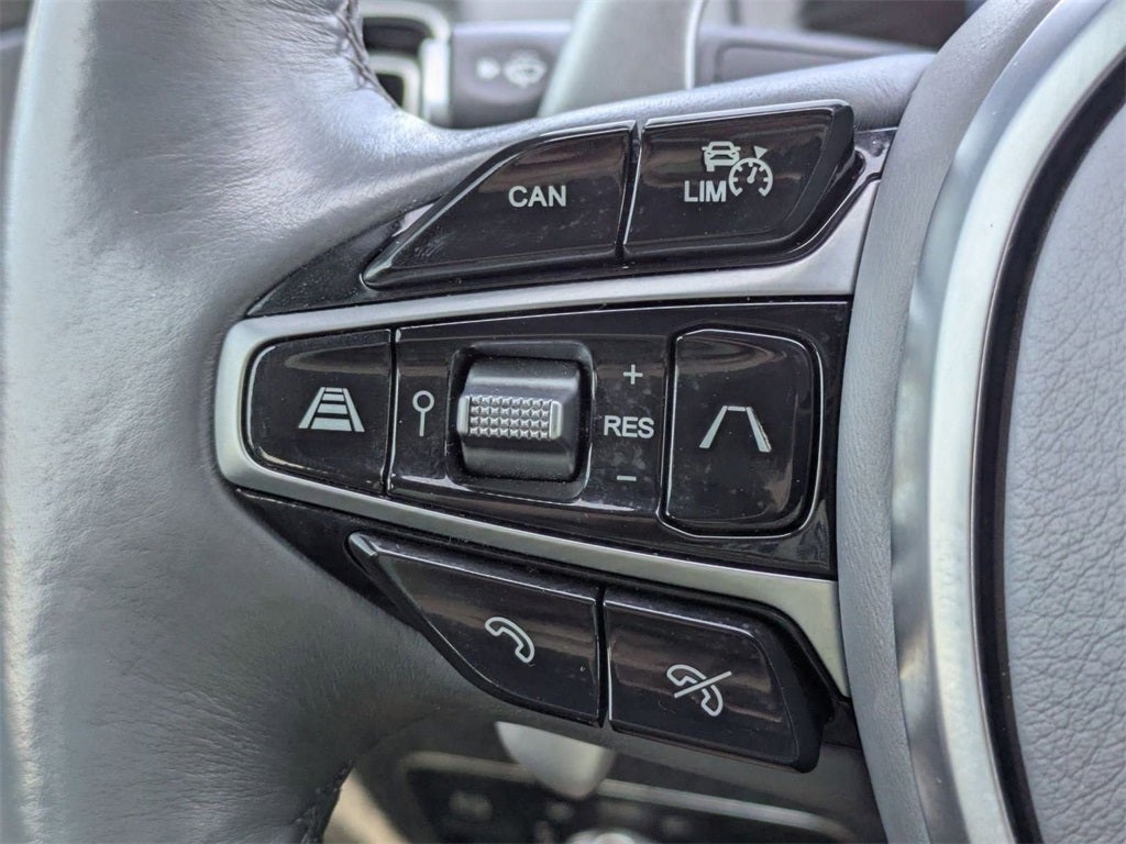 2021 Aston Martin DBX Base