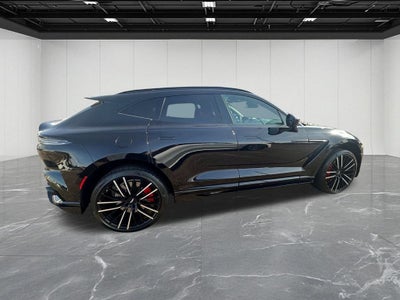 2023 Aston Martin DBX 707
