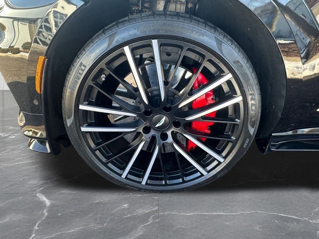 2023 Aston Martin DBX 707