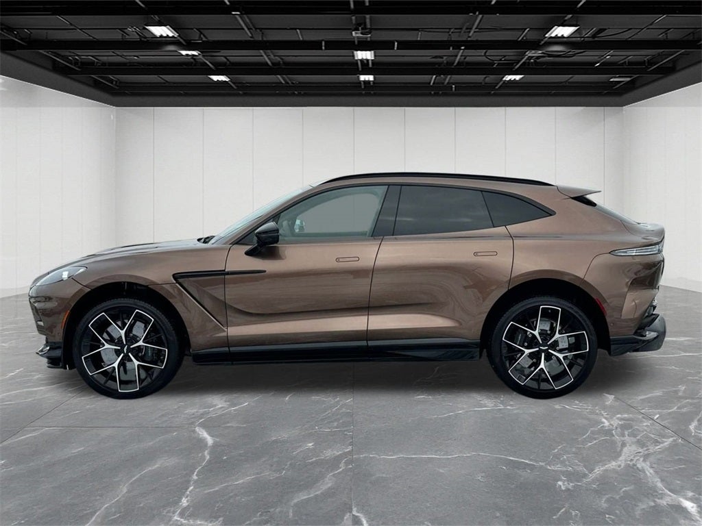 2026 Aston Martin DBX 707