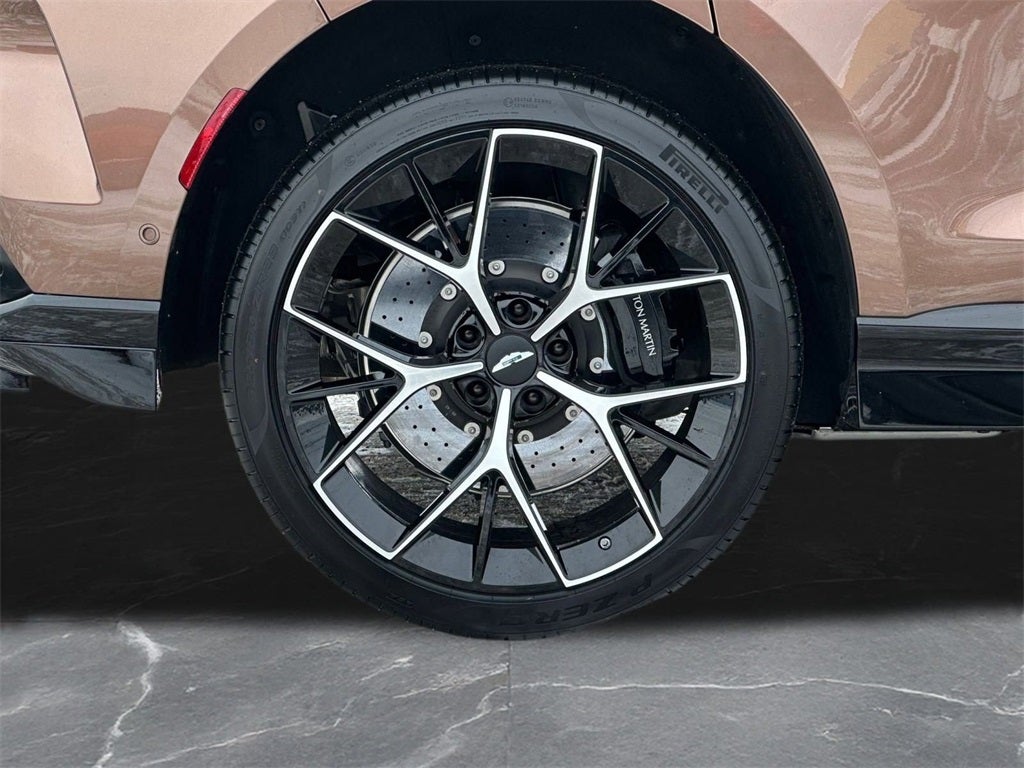 2026 Aston Martin DBX 707