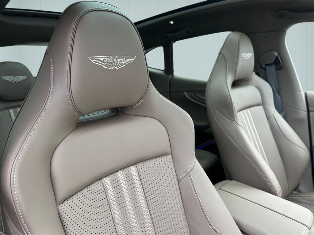 2026 Aston Martin DBX 707