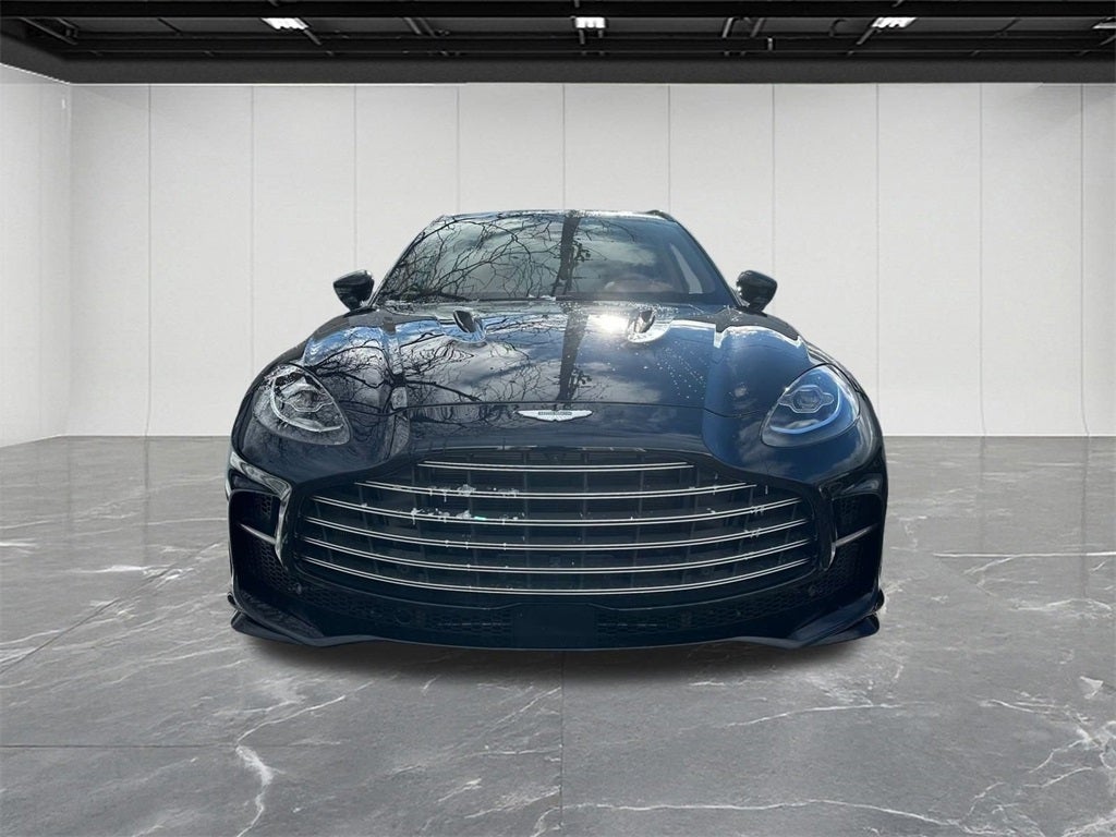 2026 Aston Martin DBX 707