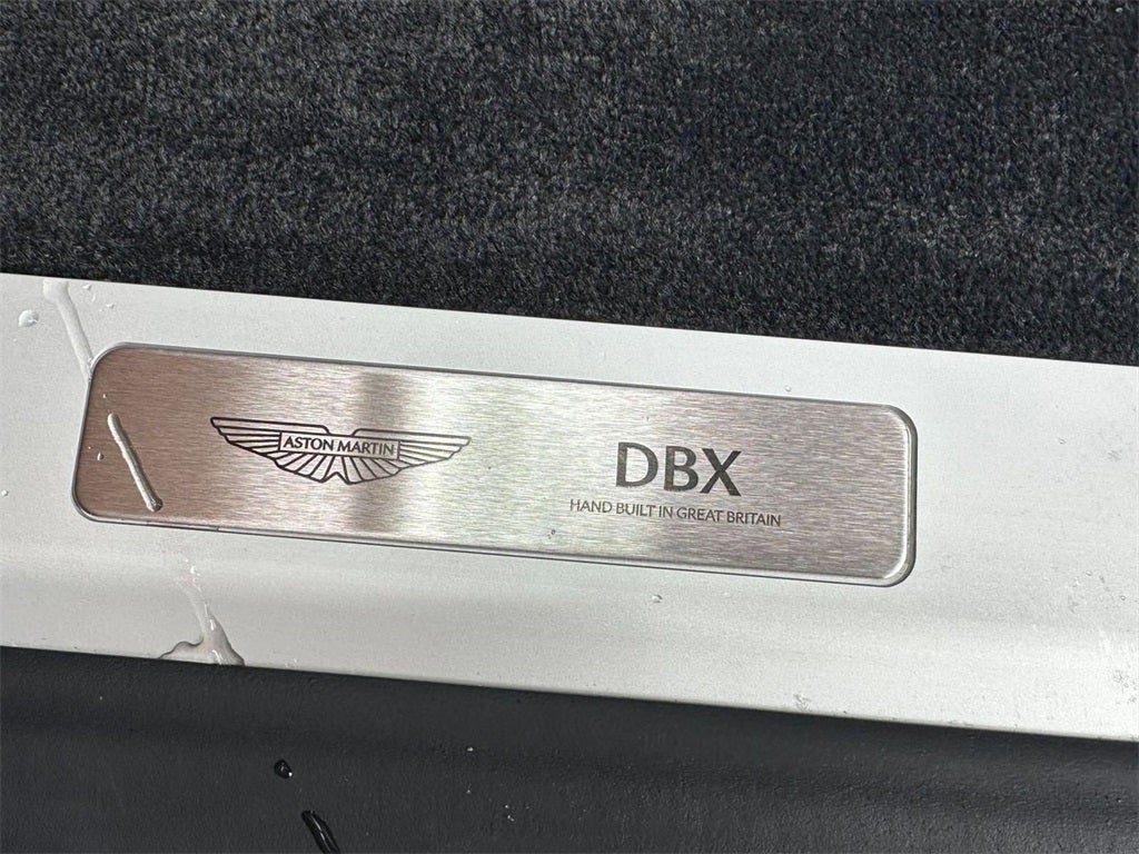 2026 Aston Martin DBX 707