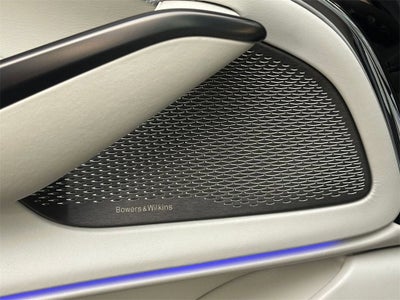 2025 Aston Martin DBX 707