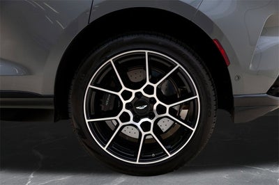 2025 Aston Martin DBX 707