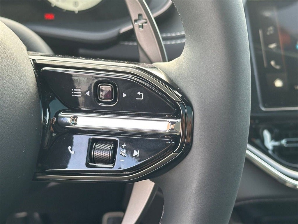 2026 Aston Martin DBX 707