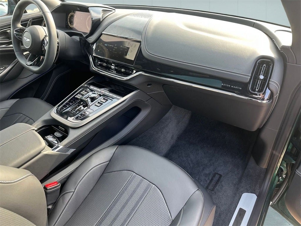 2026 Aston Martin DBX 707