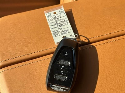 2026 Aston Martin DBX 707