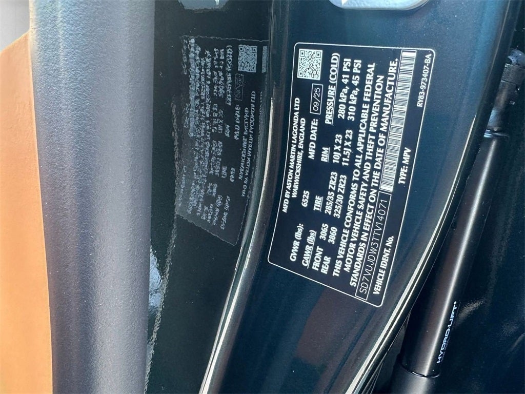 2026 Aston Martin DBX 707