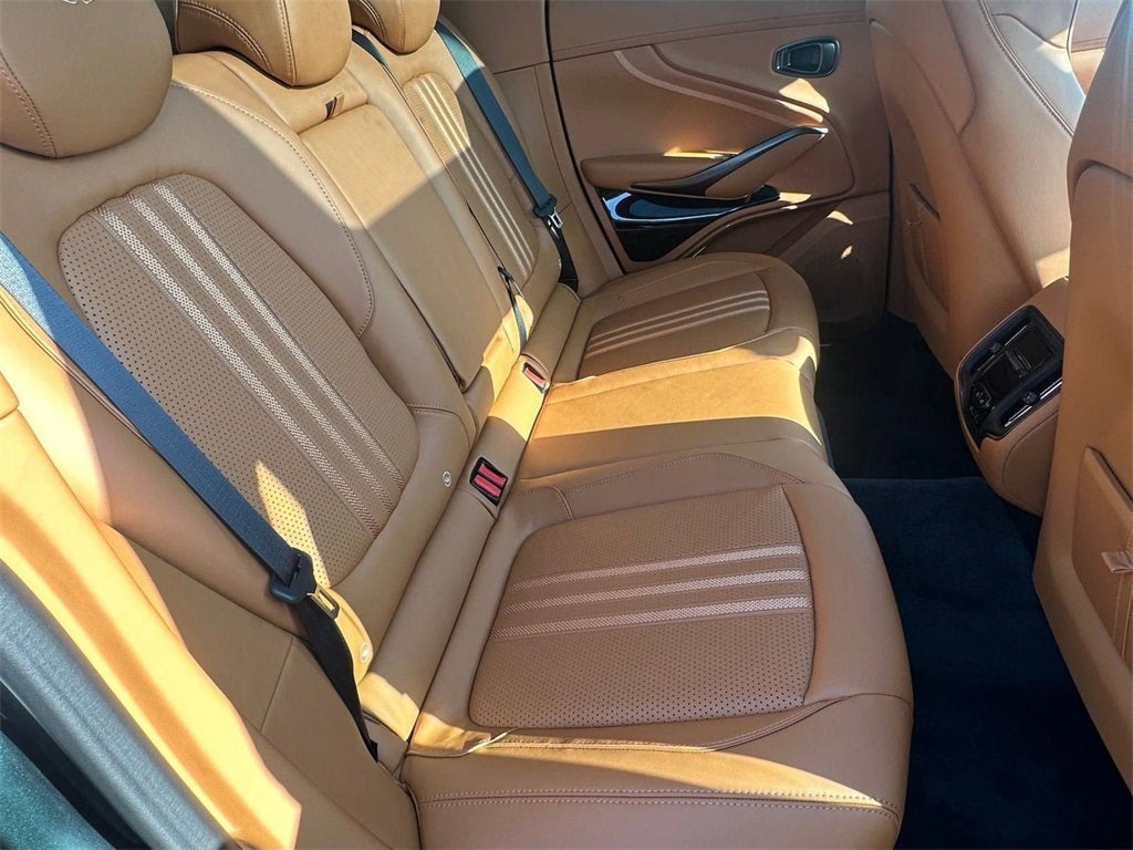 2026 Aston Martin DBX 707