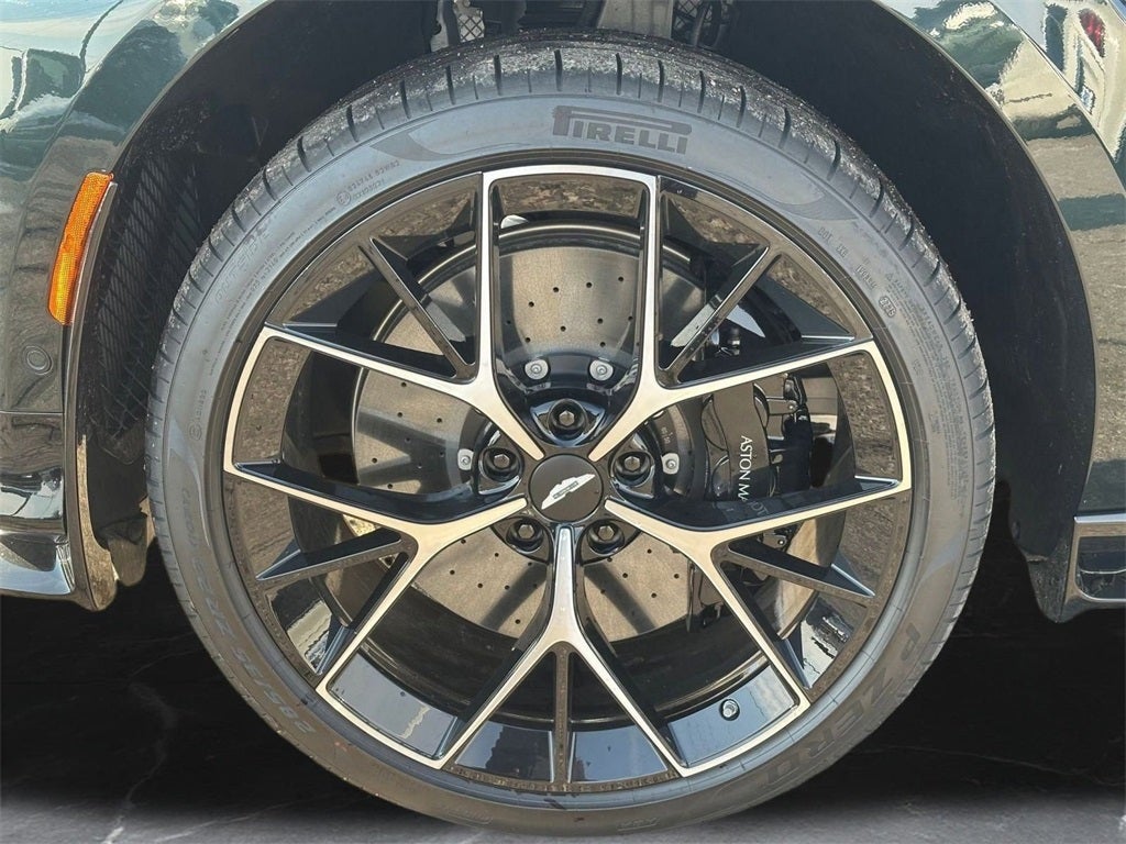 2026 Aston Martin DBX 707