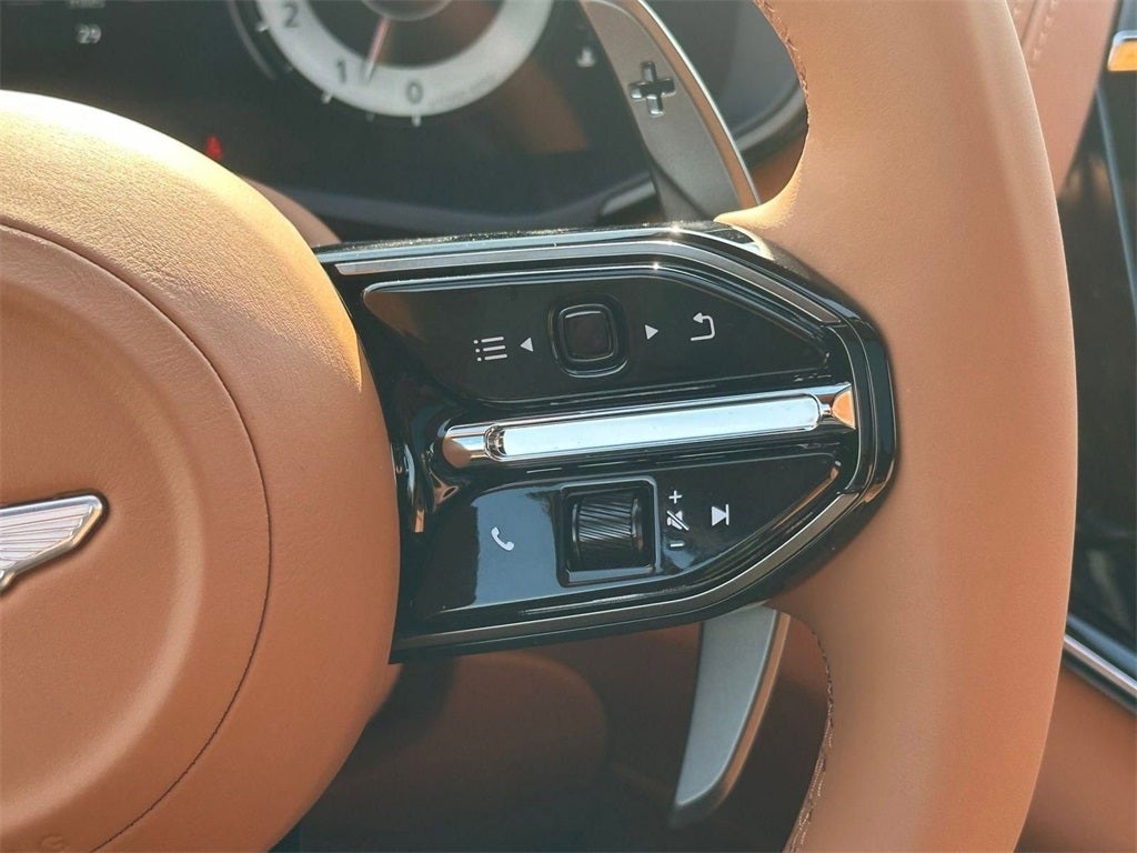 2026 Aston Martin DBX 707