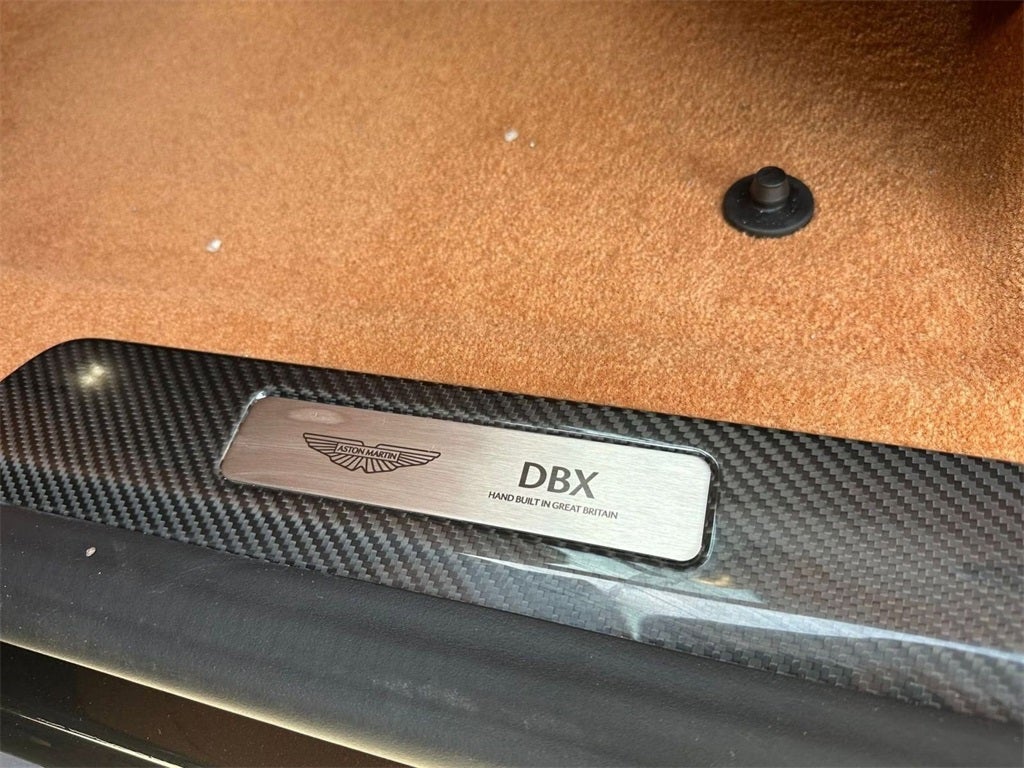 2026 Aston Martin DBX 707