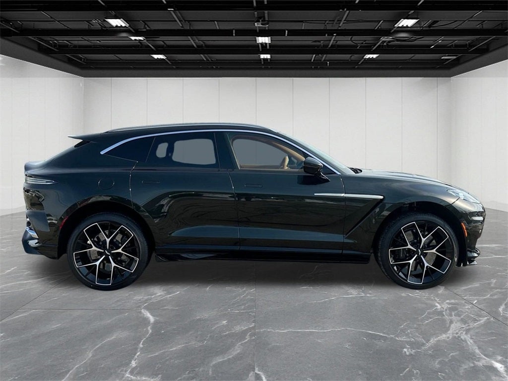 2026 Aston Martin DBX 707