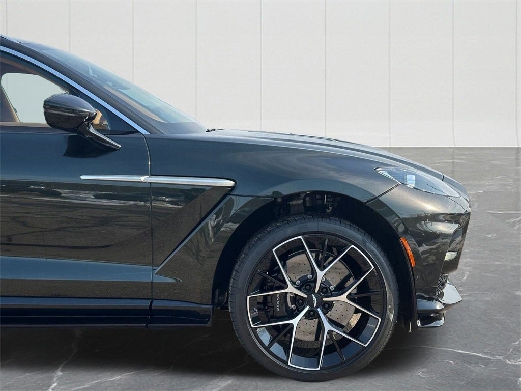 2026 Aston Martin DBX 707