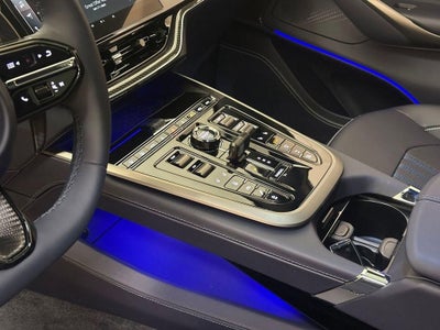 2026 Aston Martin DBX 707