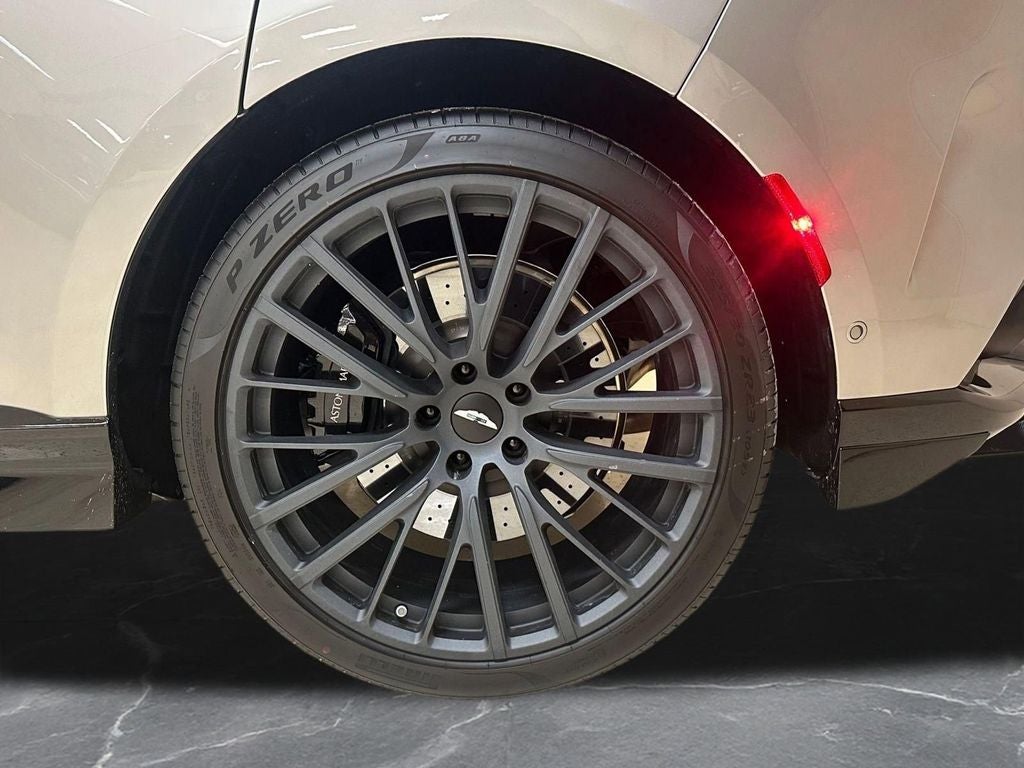 2026 Aston Martin DBX 707