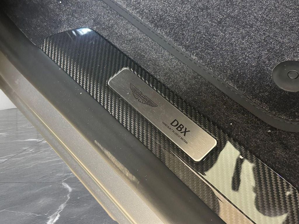 2026 Aston Martin DBX 707