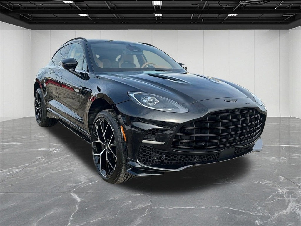 2026 Aston Martin DBX 707