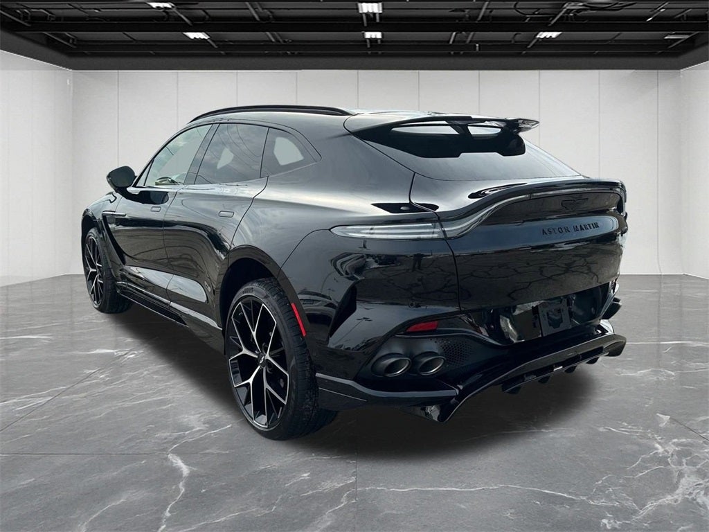 2026 Aston Martin DBX 707