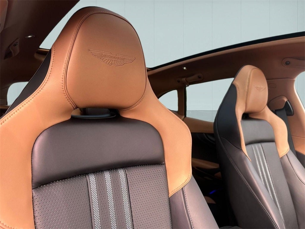 2026 Aston Martin DBX 707