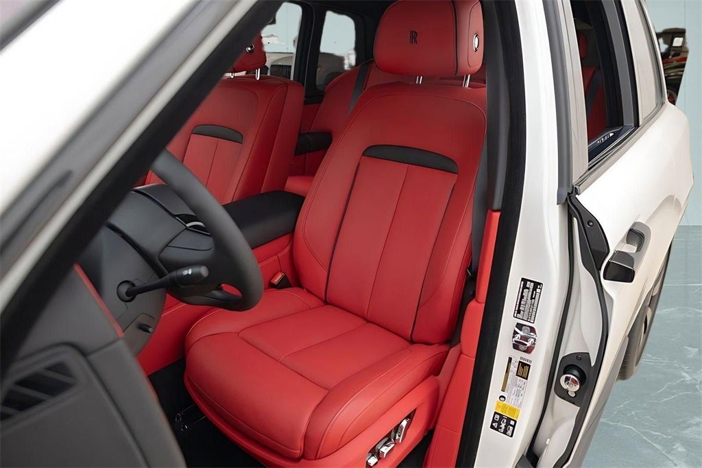 2023 Rolls-Royce Cullinan Base