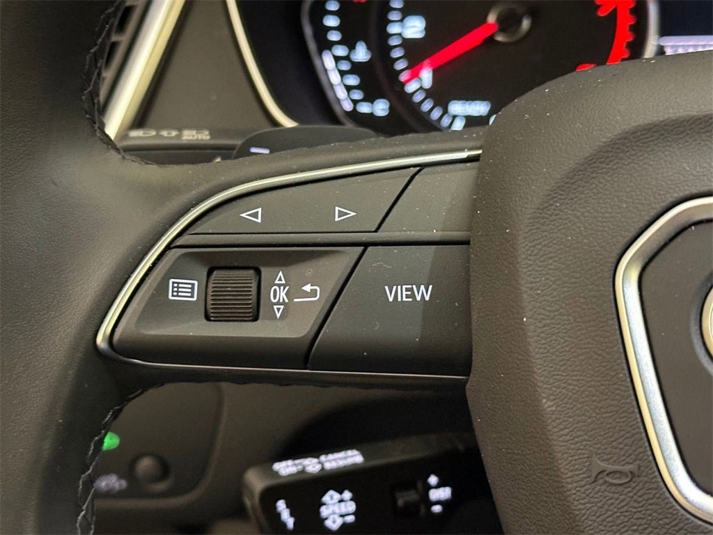 2024 Audi Q5 45 S line Premium quattro