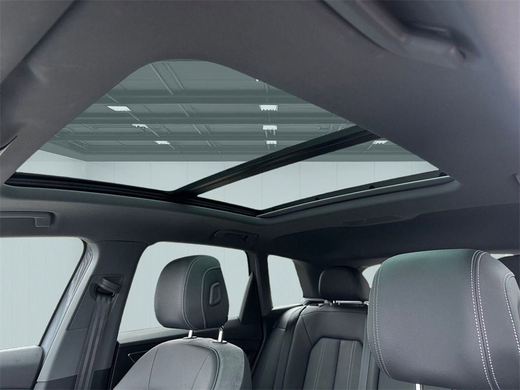 2024 Audi Q4 e-tron Premium quattro