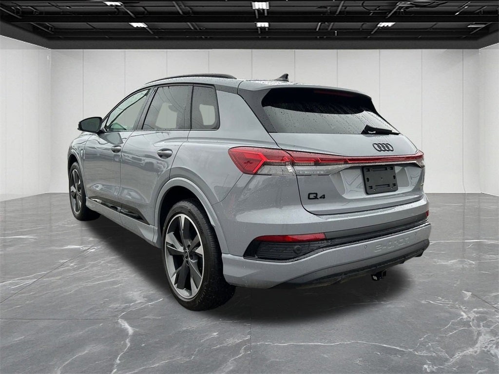 2024 Audi Q4 e-tron Premium quattro