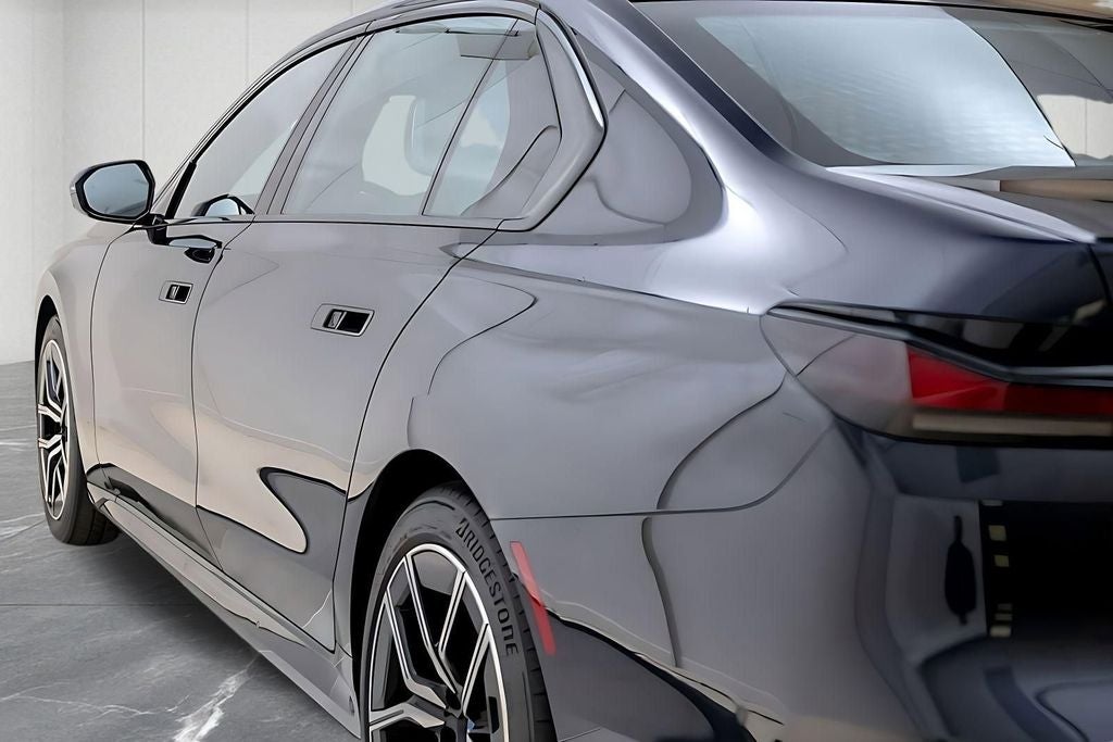 2025 BMW 7 Series 760i xDrive