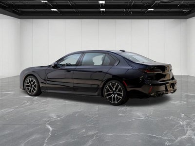 2025 BMW 7 Series 760i xDrive