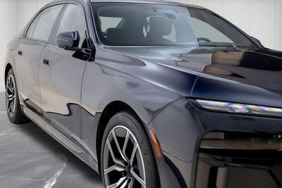 2025 BMW 7 Series 760i xDrive