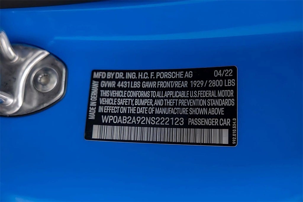 2022 Porsche 911 Carrera 4 GTS