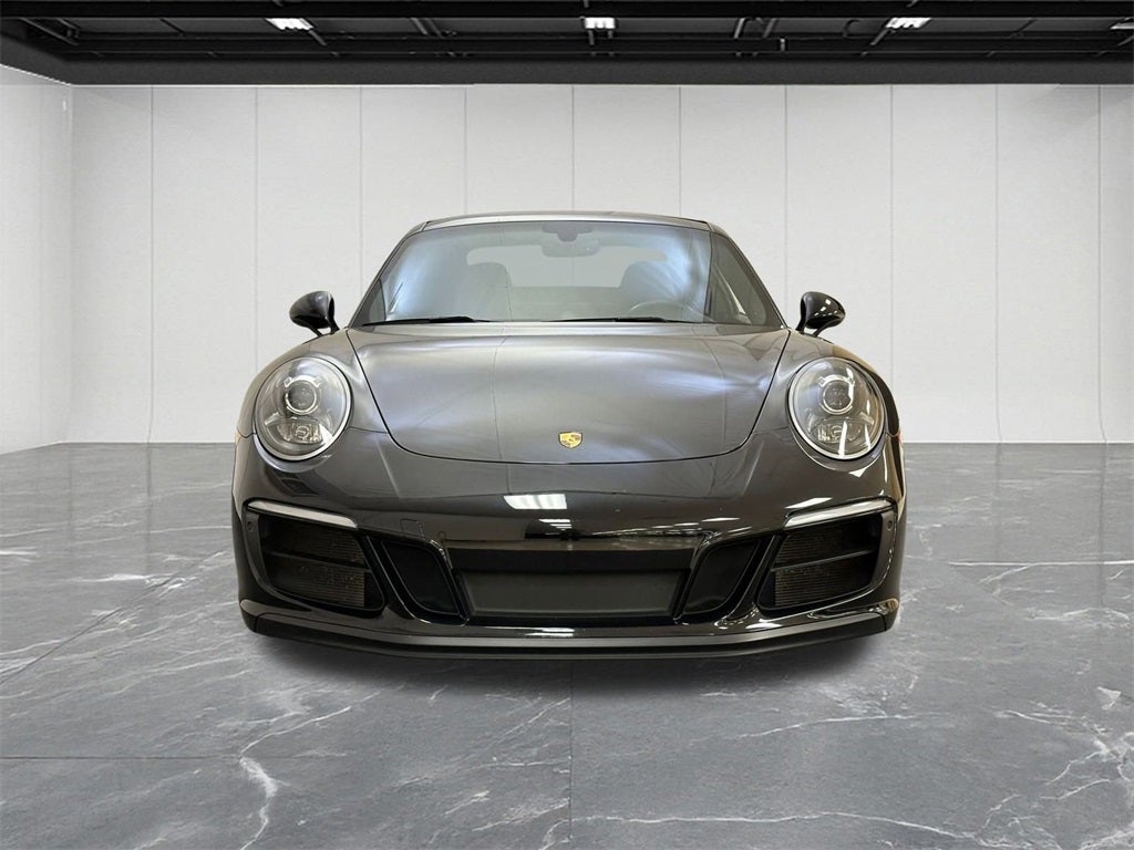 2019 Porsche 911 Carrera GTS