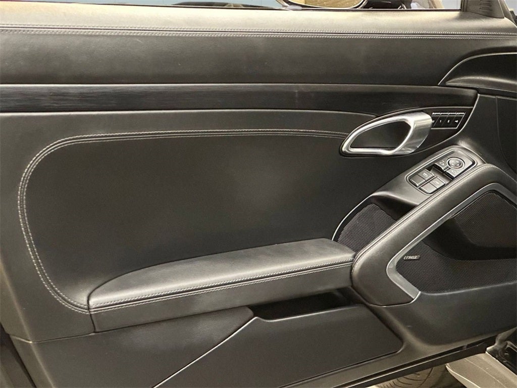 2019 Porsche 911 Carrera GTS