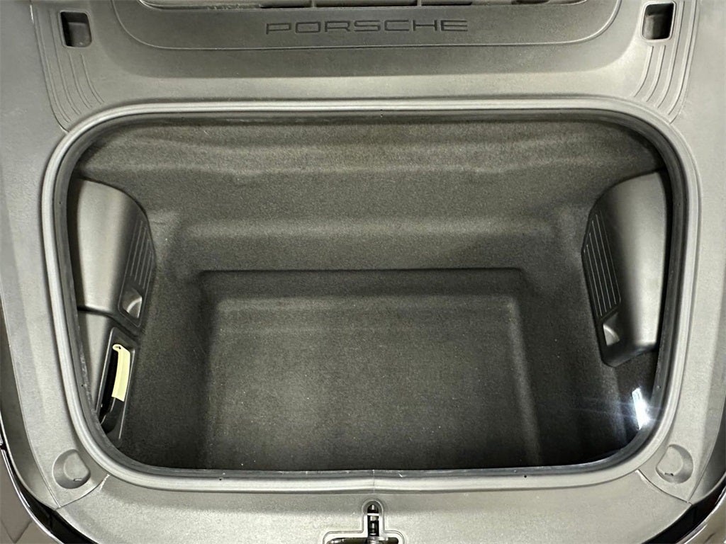 2019 Porsche 911 Carrera GTS