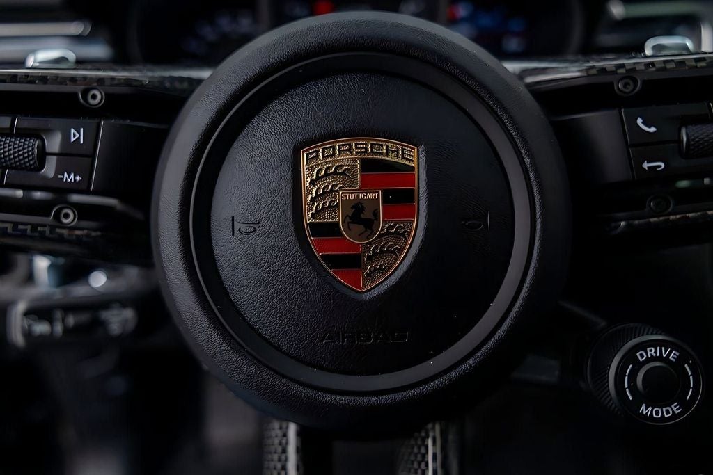 2025 Porsche Macan GTS