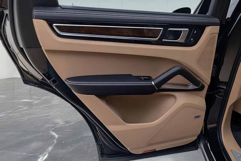 2022 Porsche Cayenne Turbo