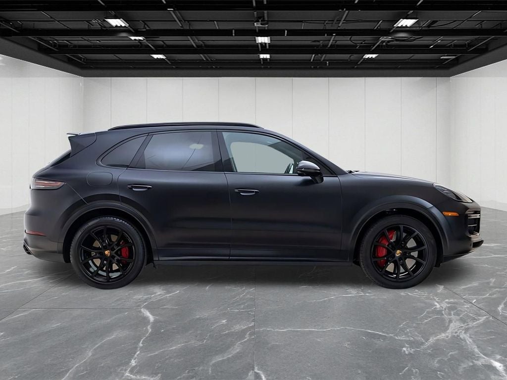 2022 Porsche Cayenne Turbo