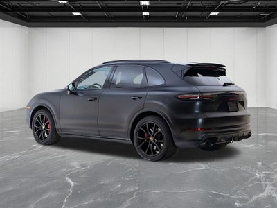 2022 Porsche Cayenne Turbo