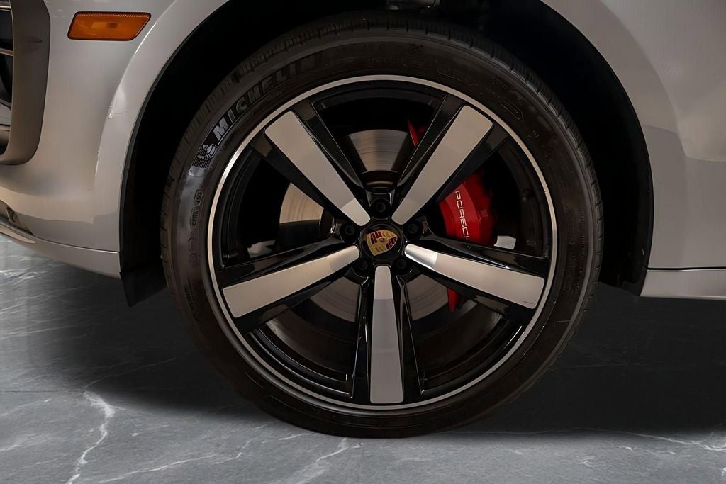 2024 Porsche Macan S