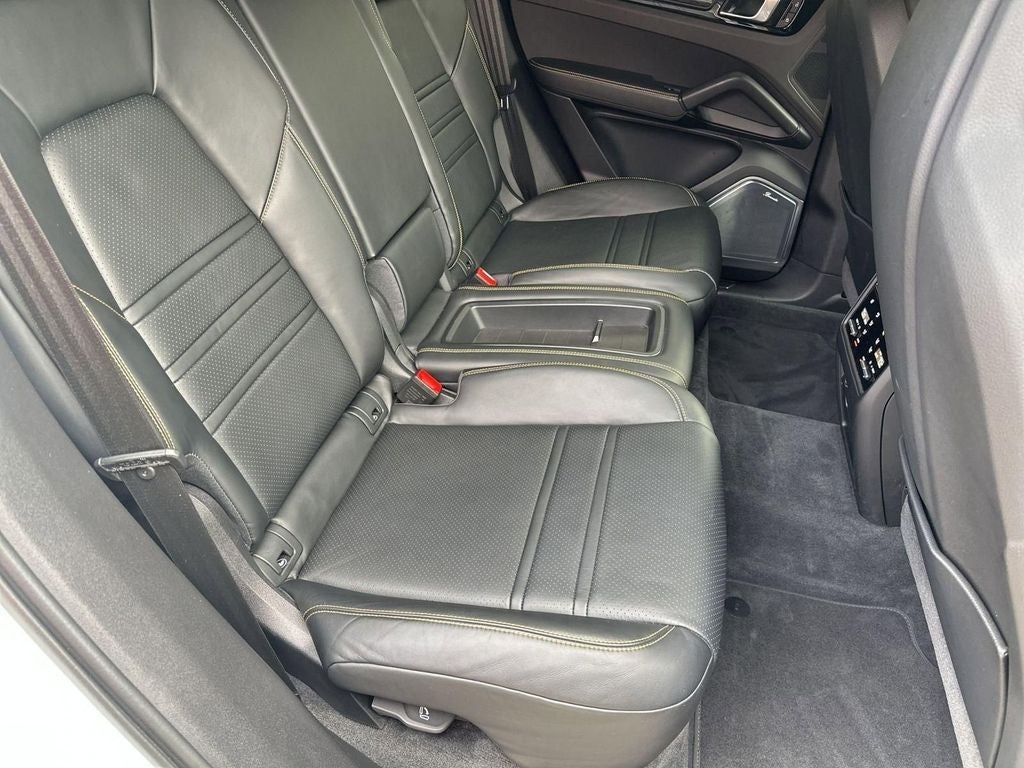 2023 Porsche Cayenne Coupe Turbo GT