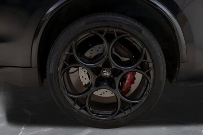 2023 Alfa Romeo Stelvio Quadrifoglio