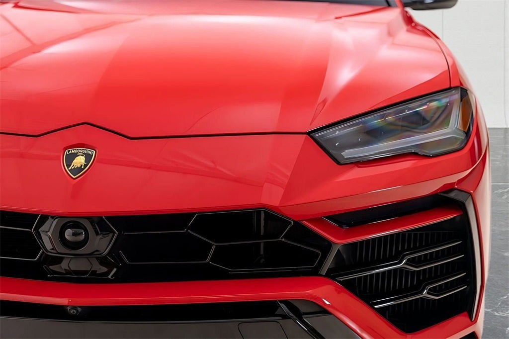 2022 Lamborghini Urus Base