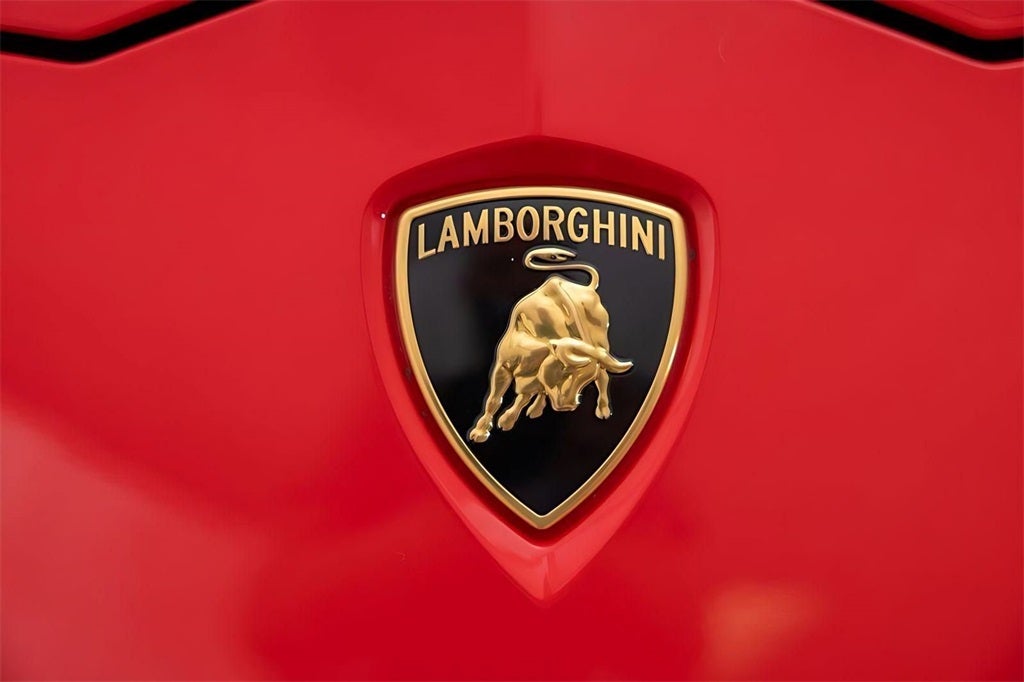 2022 Lamborghini Urus Base