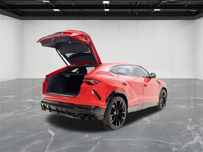 2022 Lamborghini Urus Base