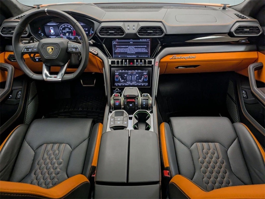 2024 Lamborghini Urus S