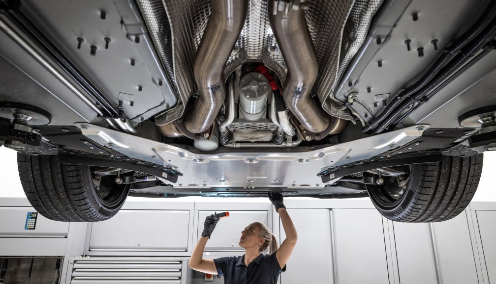 Aston Martin Detroit Service